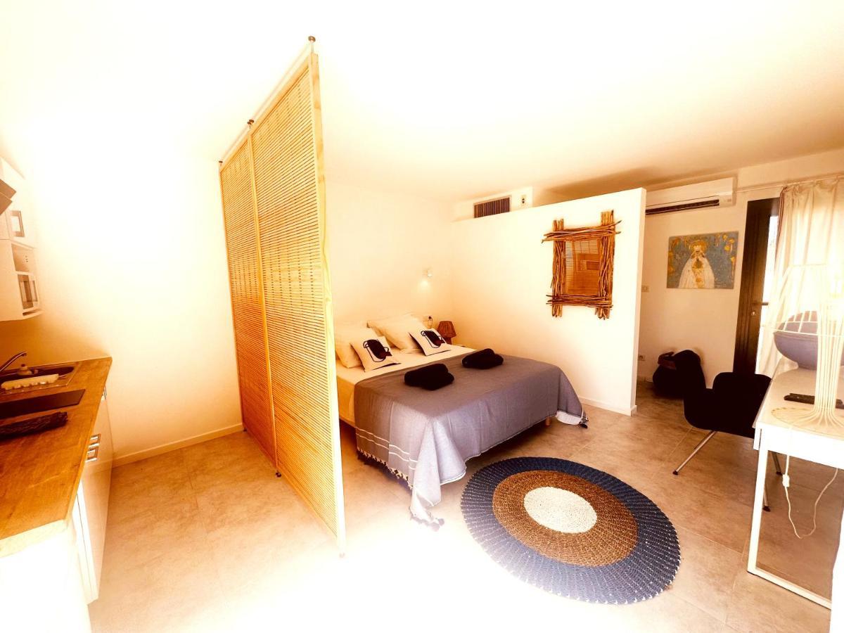 Les Madones Apartment Nimes Ngoại thất bức ảnh