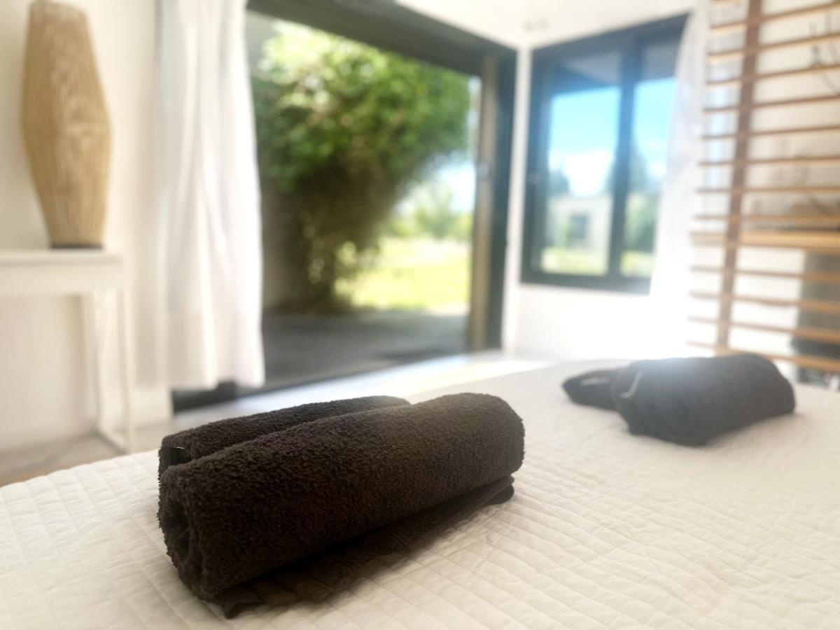 Les Madones Apartment Nimes Ngoại thất bức ảnh