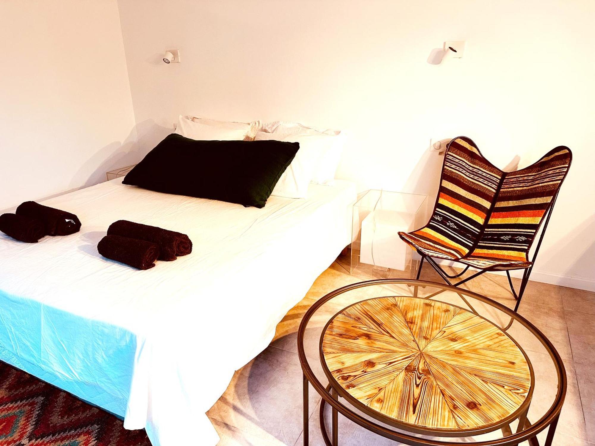 Les Madones Apartment Nimes Ngoại thất bức ảnh